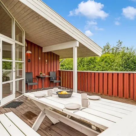 Bruna - 300m From The Sea By Interhome Feriehus