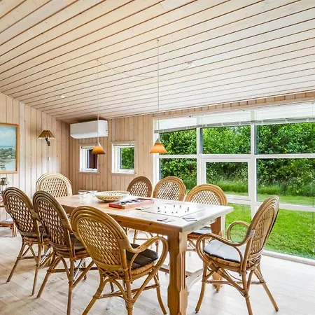 Bruna - 300m From The Sea By Interhome